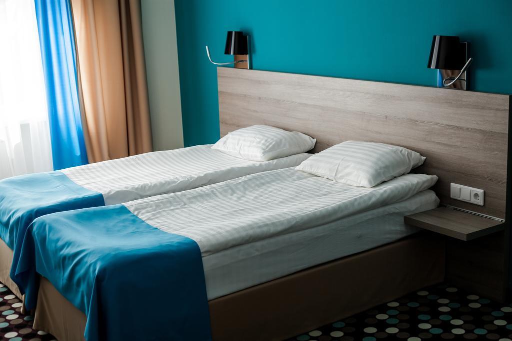 Hotel Optima Rivne Zewnętrze zdjęcie